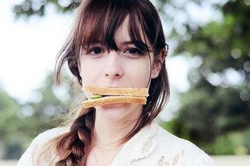 女性月经不调不治疗会导致不孕吗